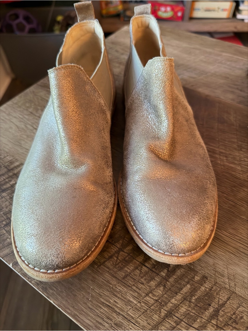 Clarks Women's Metallic Silver Slip-On Chelsea Booties